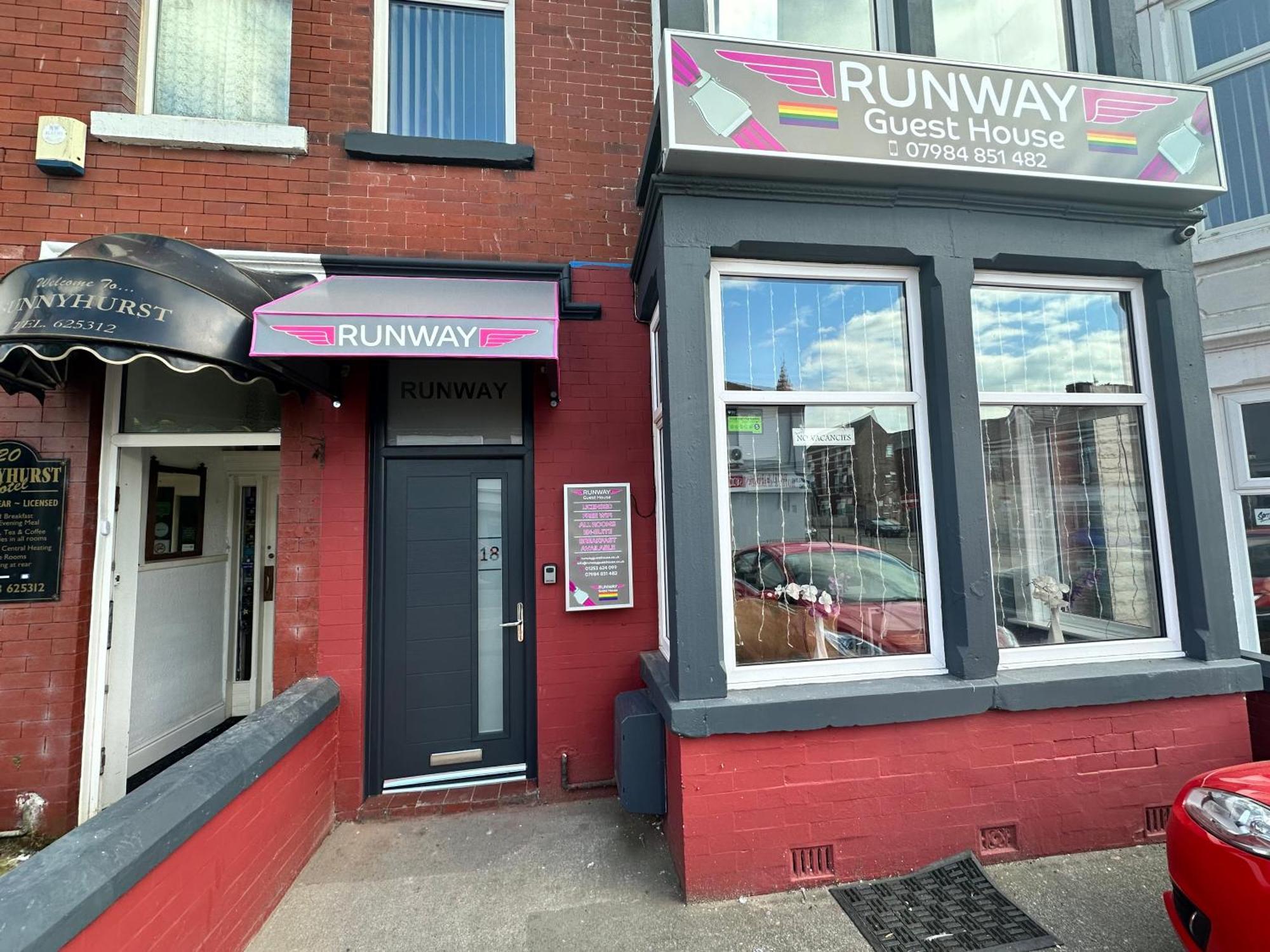 B&B Runway Blackpool - Minutes From Winter Gardens - Dog Friendly - Exceptionally Quiet - Very Close H&A Social Club (Adults Only) Exterior foto